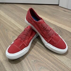 Red Malibu Blowfish Canvas Shoes Size 8